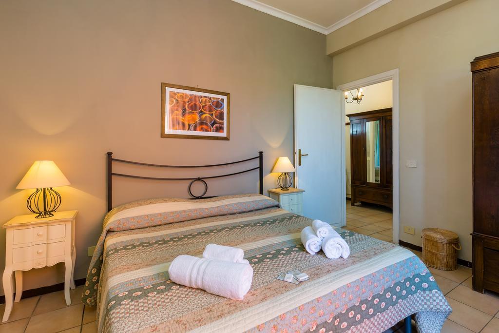 Riserva Dell'Olmo Aparthotel Anguillara Sabazia Esterno foto